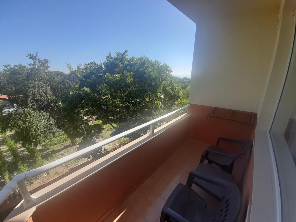 Paralax Hotel Варна Экстерьер фото