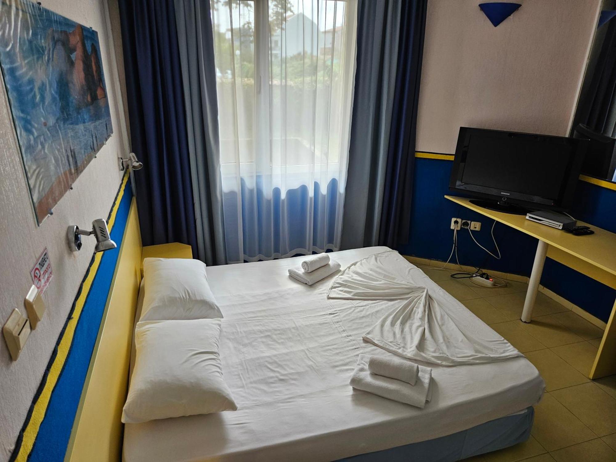 Paralax Hotel Варна Экстерьер фото