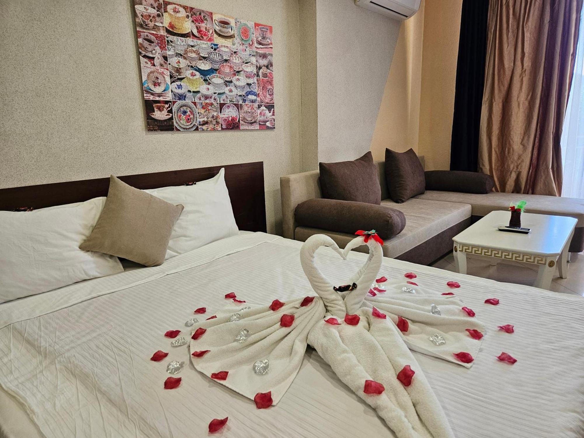 Paralax Hotel Варна Экстерьер фото