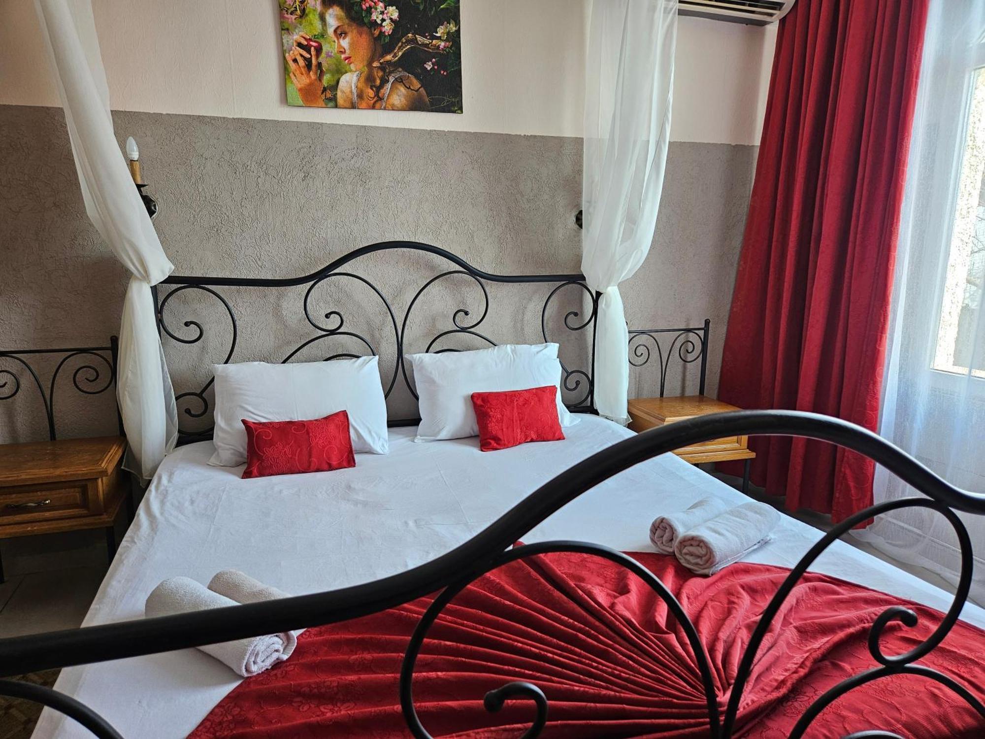 Paralax Hotel Варна Экстерьер фото